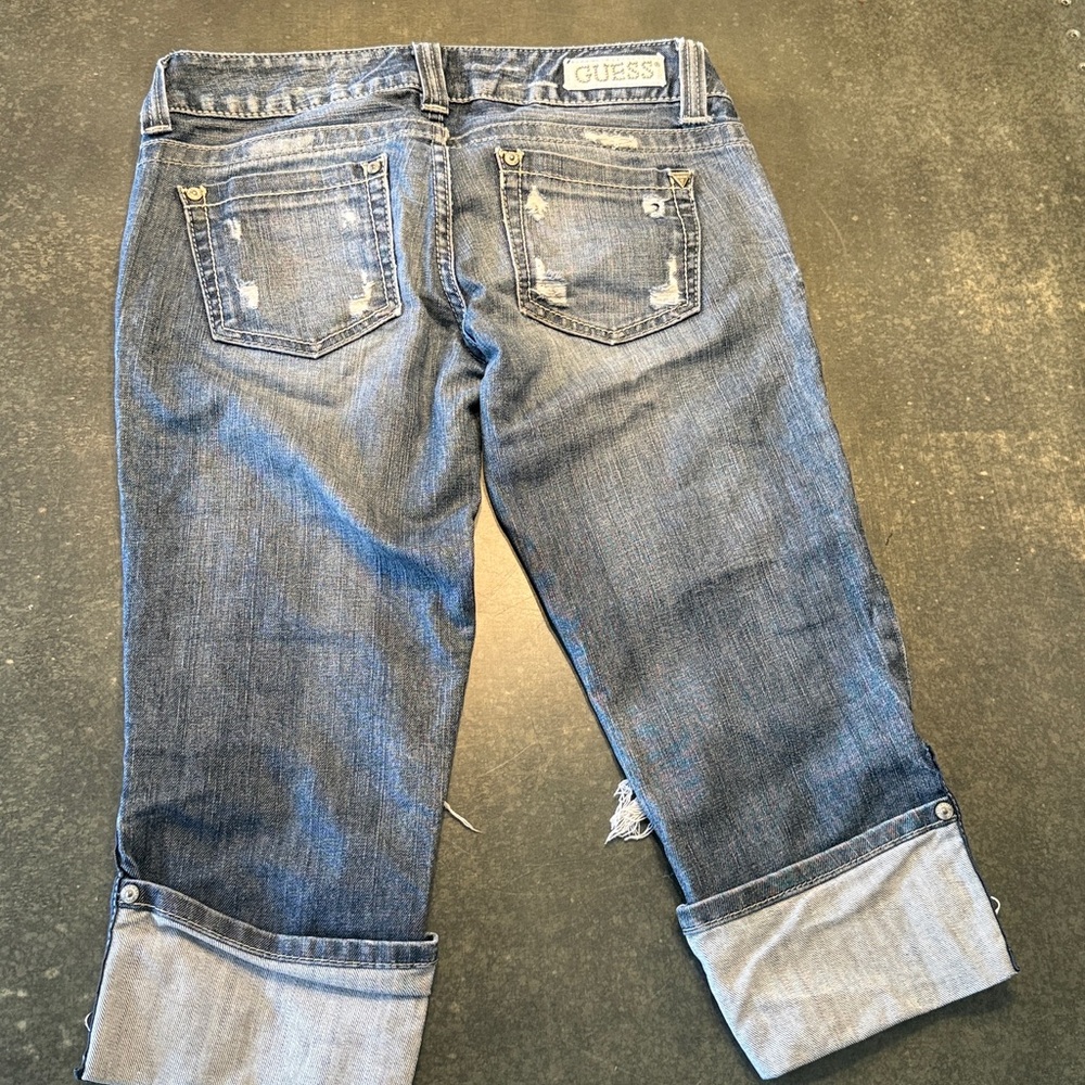 GUESS Women's Ripped Denim Jeans Capris Low Rise - Picture 4 of 6